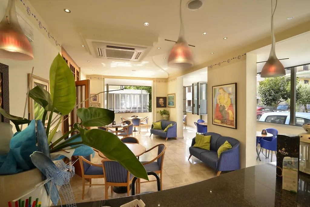 Hotel Ave-1
